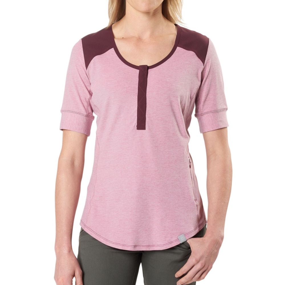 Maroon 5.11 Top
